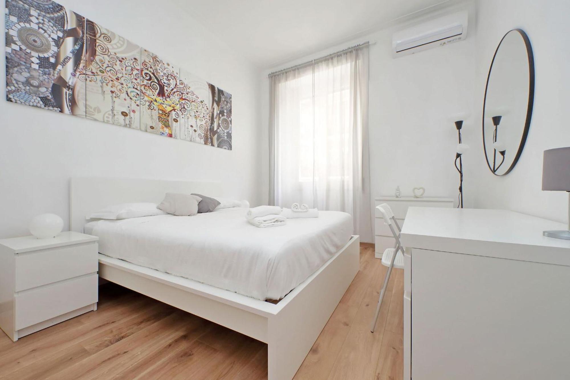 Apartment Livorno By Halldis Rom